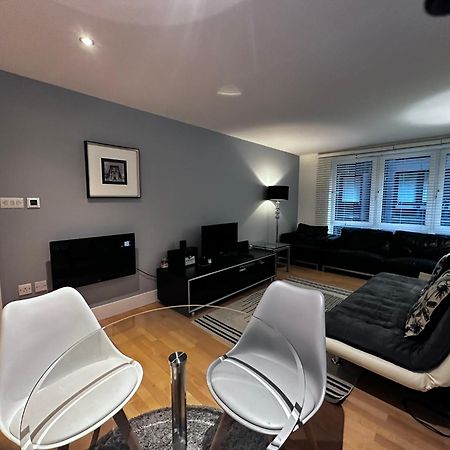 Modern Apartment In Central London By River Thames Buitenkant foto
